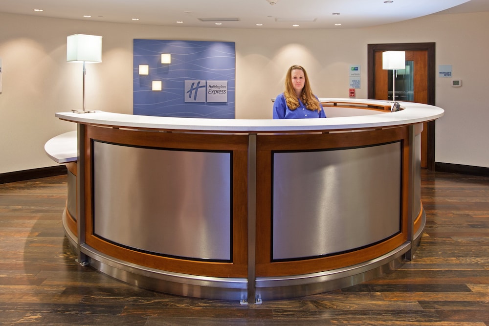 holiday inn express indianapolis fishers by ihg