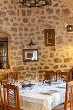 hotel and restaurant conte