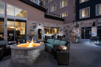 Residence Inn Austin Lake Travis/River Place,Four Points>>Austin,3 star