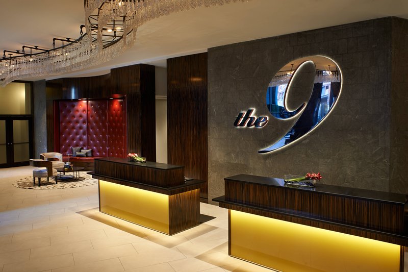 metropolitan at the 9 autograph collection