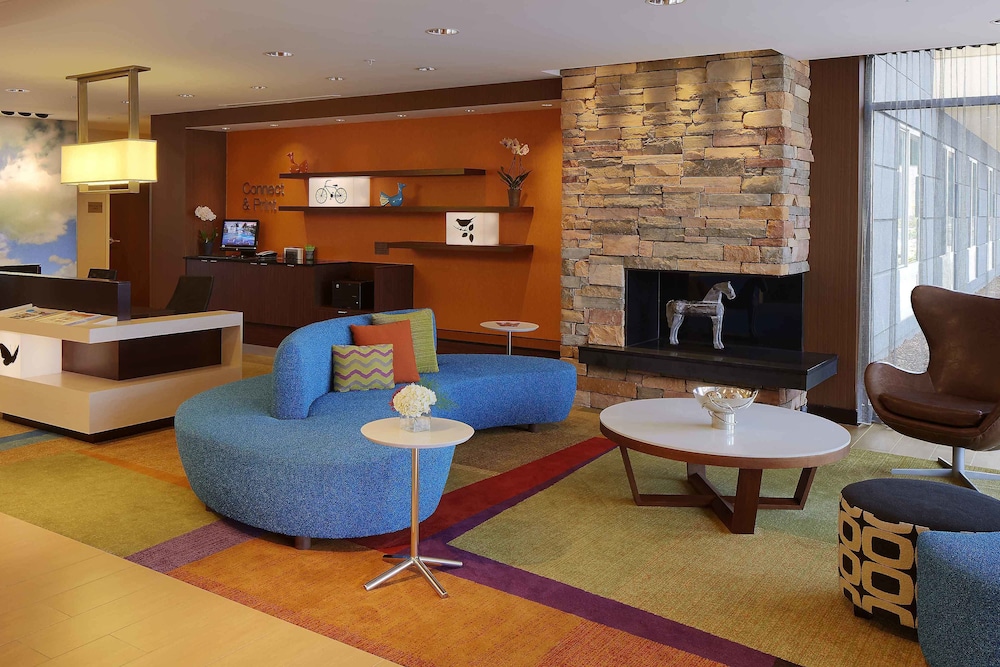 fairfield inn and suites springfield northampton amherst