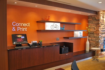 Fairfield Inn & Suites Springfield Northampton/Amherst,Hatfield>>Hampden County,3 star
