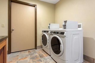 comfort inn asheville east blue ridge pkwy access