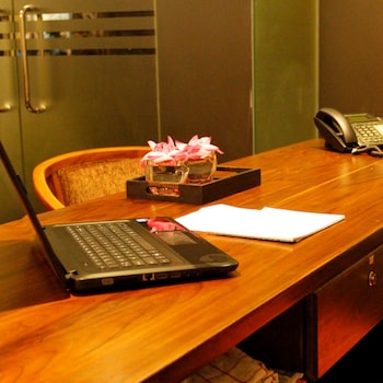 port view city hotel