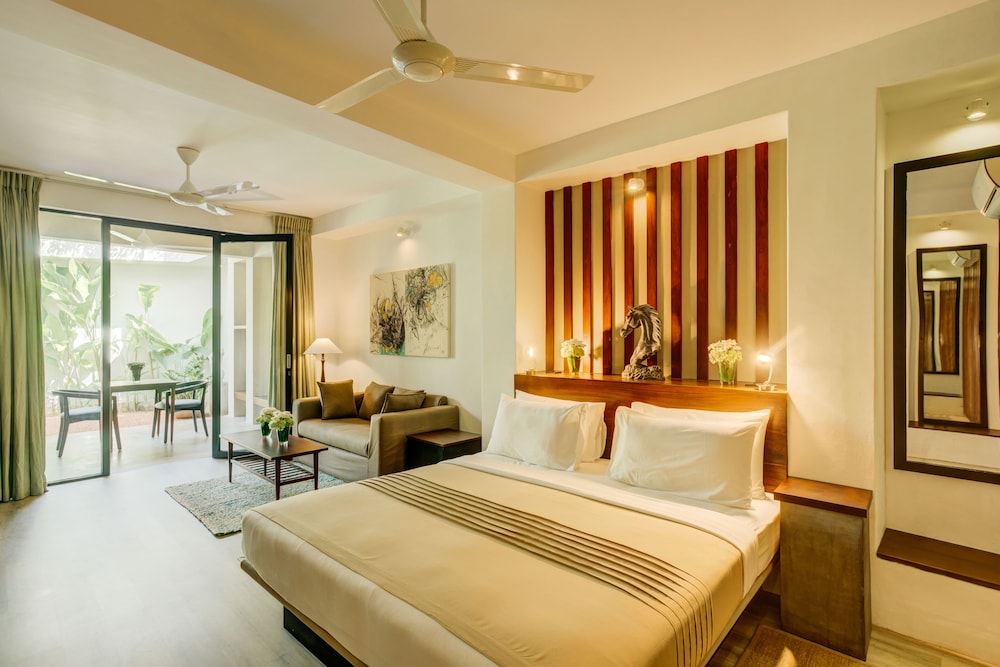 nyne hotels lake lodge colombo