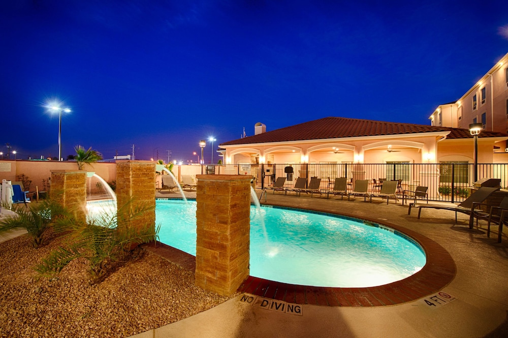 towneplace suites el paso airport