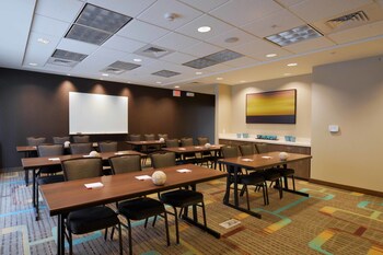 residence inn by marriott omaha aksarben village