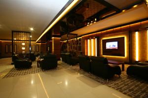 grand cali hotel