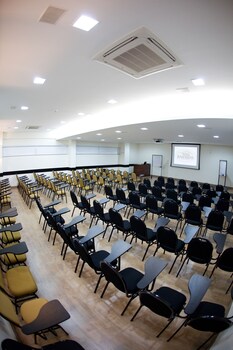 Hotel Bahamas,In Dourados (Centro),4 star