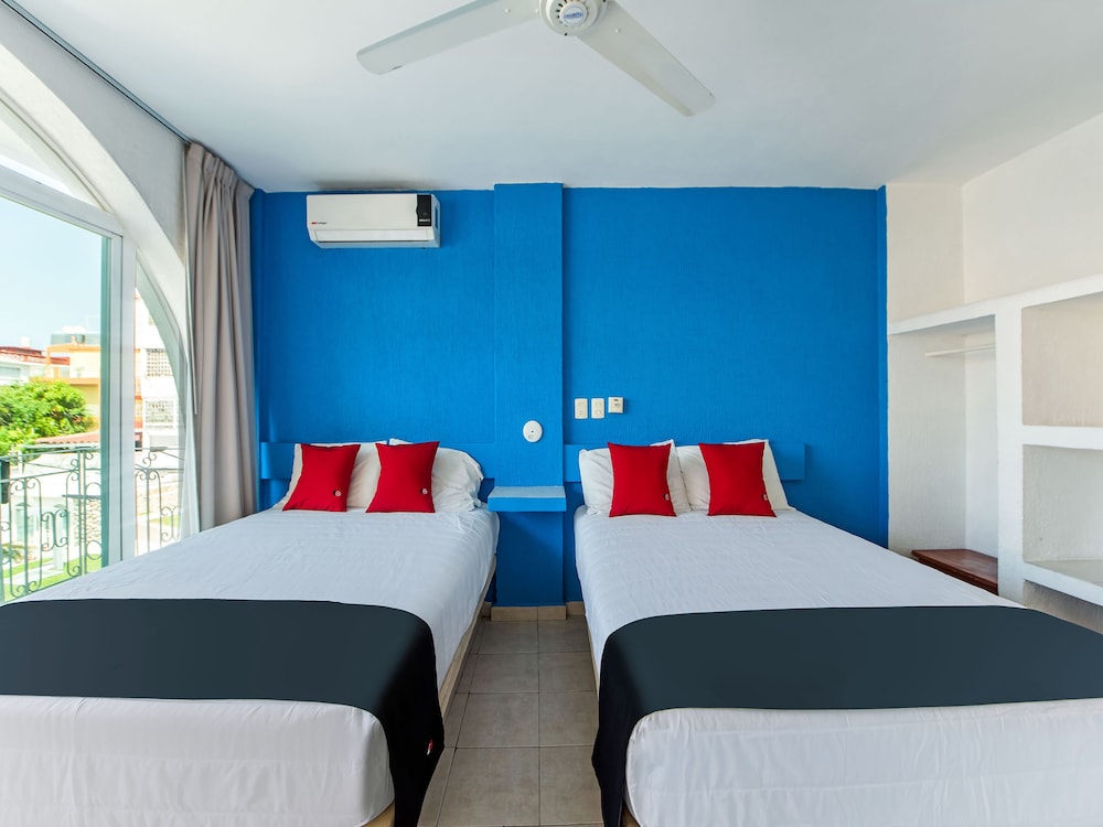 capital o hotel el mejicano acapulco