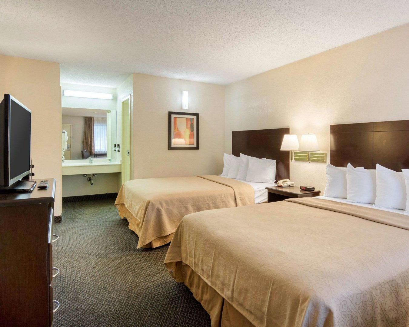 rodeway inn at fort lee