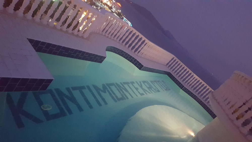 conti monte cristos hotel