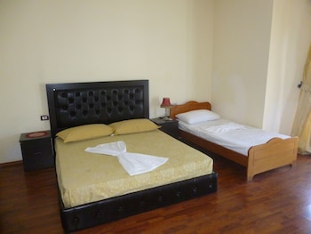 conti monte cristos hotel