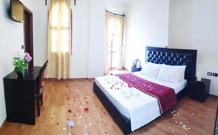 conti monte cristos hotel