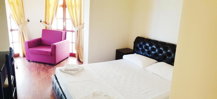 conti monte cristos hotel