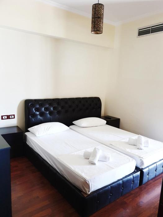 conti monte cristos hotel