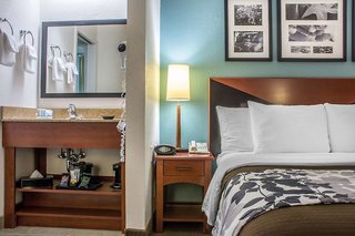 Sleep Inn,Buffalo>>Amherst,3 star
