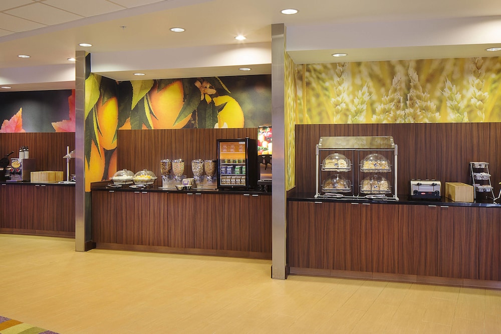 fairfield inn and suites monaca