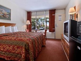 Garden Inn,In Fredericksburg,3 star