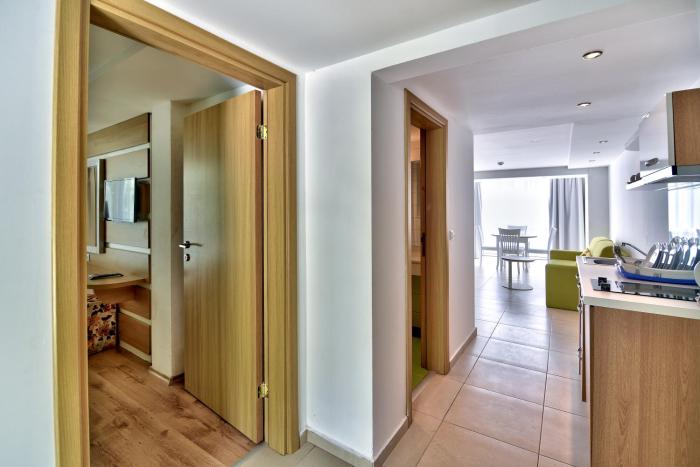 forest beach hotel