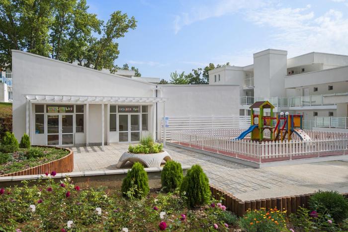 forest beach hotel