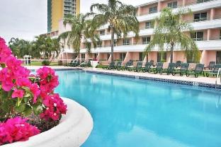 Castaways Resort And Suites,Freeport>>Bahamas,2.5 star