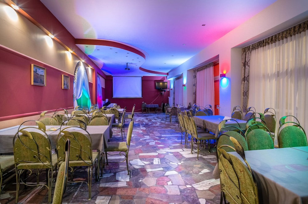 hotel nat sarbinowo