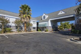 Quality Inn Fresno Yosemite Airport,Fresno>>Clovis,3 star