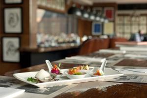 the singular santiago