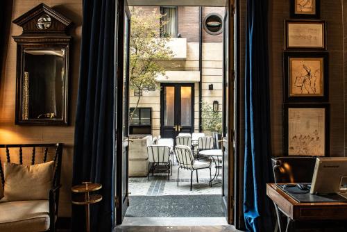 the singular santiago