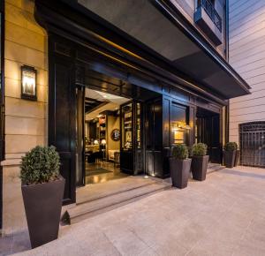 The Singular Santiago,Providencia>>Lo Contador,5 star