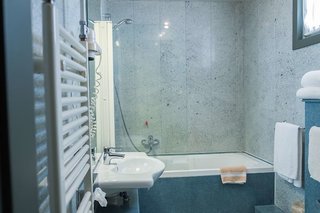 Jet Hotel, Sure Hotel Collection By Best Western,Cardano Al Campo>>Busto Arsizio,4 star