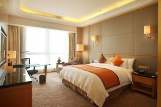 Wyndham Grand Plaza Royale Changsheng Jiangyin,Jiangyin>>Huangcuncun,5 star