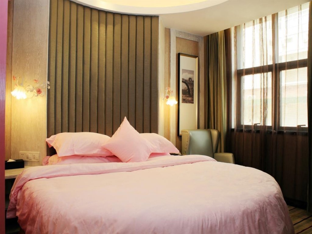 days hotel great wall