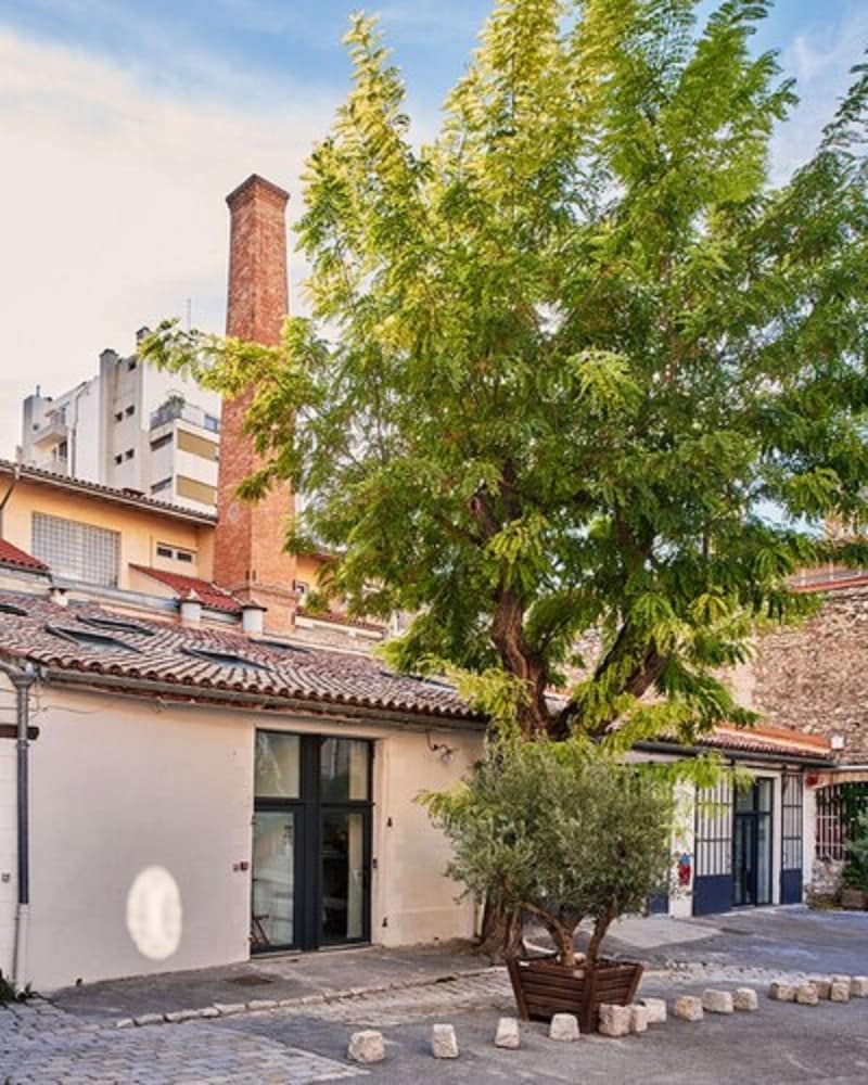 hostel vertigo vieux port