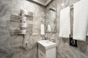 north avenue by stellar hotels