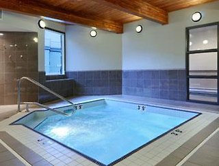 Ramada By Wyndham Kamloops,British Columbia>>Kamloops,4 star