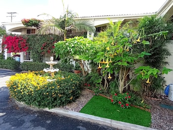 Dynasty Suites Santa Fe Springs,,3 star