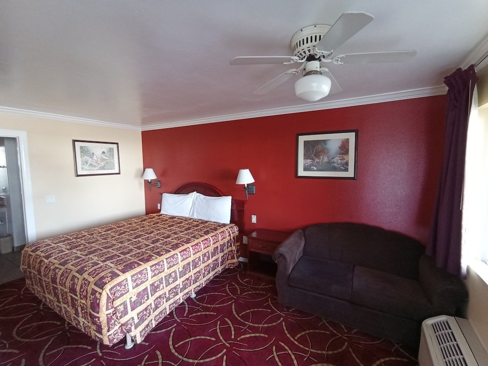 Dynasty Suites Santa Fe Springs,,3 star