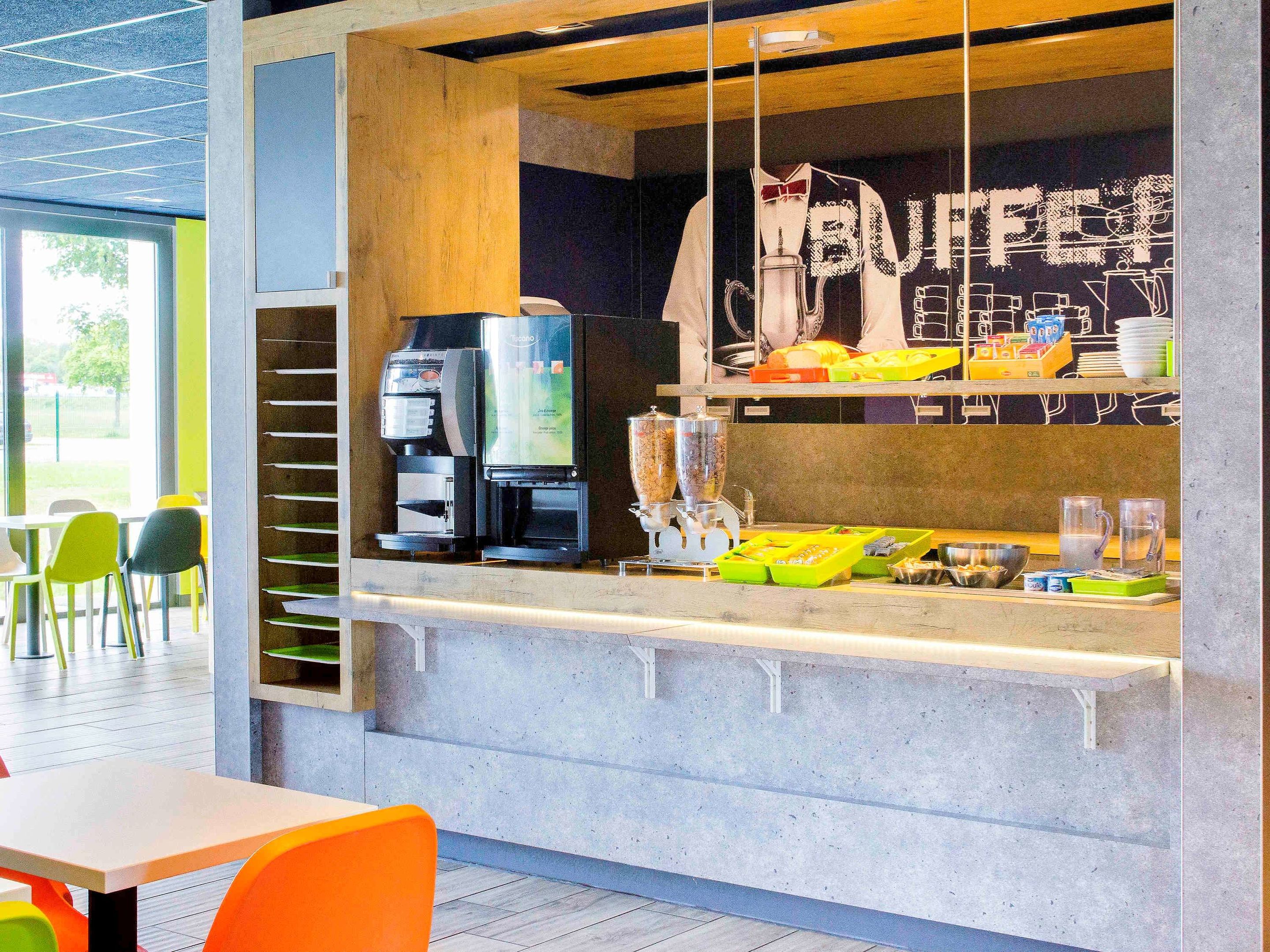 ibis budget montceau les mines