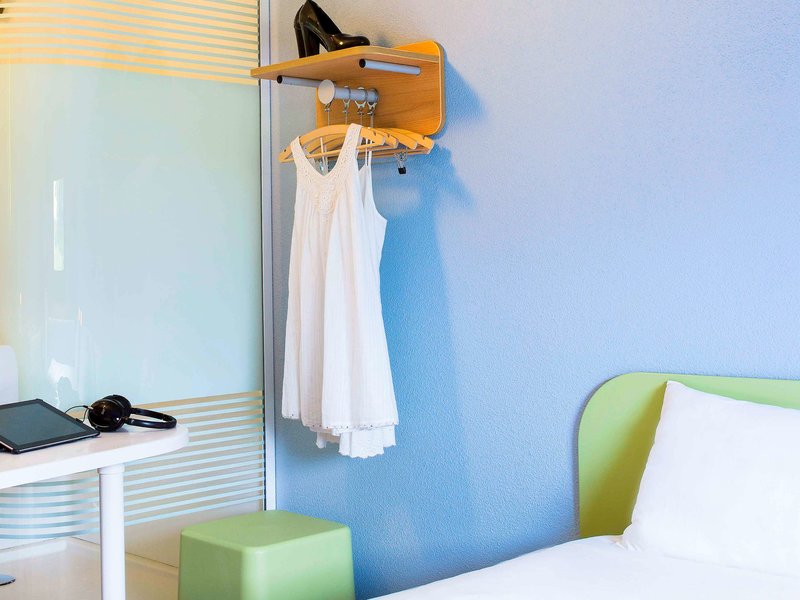 ibis budget montceau les mines