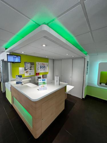 Ibis Budget Marseille Est Porte D'aubagne,La Penne-Sur-Huveaune>>Cassis,2 star