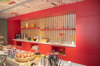ibis xinzhou qiyi road hotel