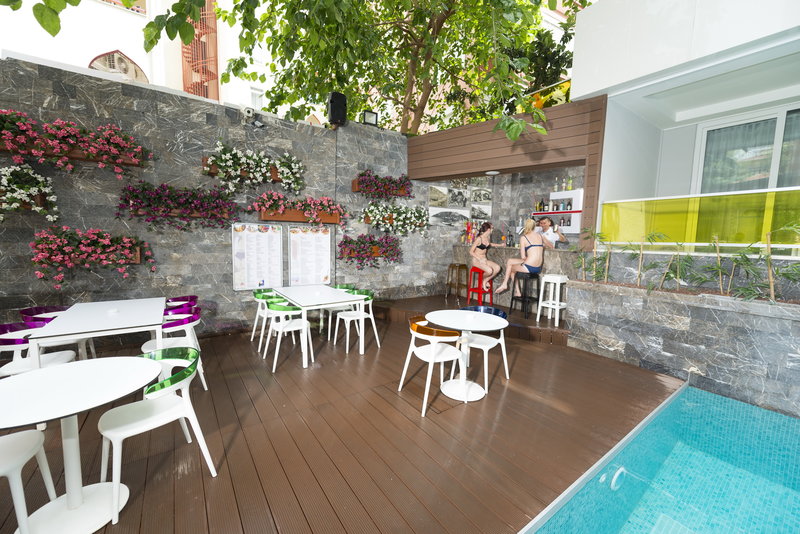 kleopatra suit hotel adults only