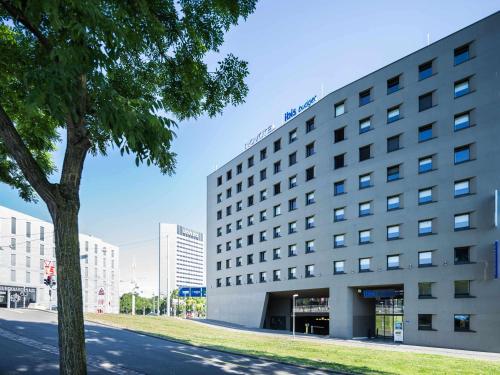 Ibis Budget Basel City,Huningue>>Basel,2 star