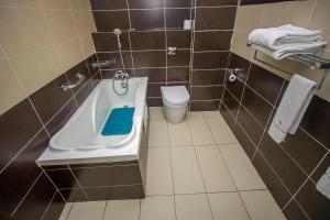 the clarion hotel