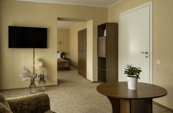 Hotel-Img