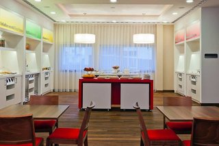 hampton by hilton swinoujscie