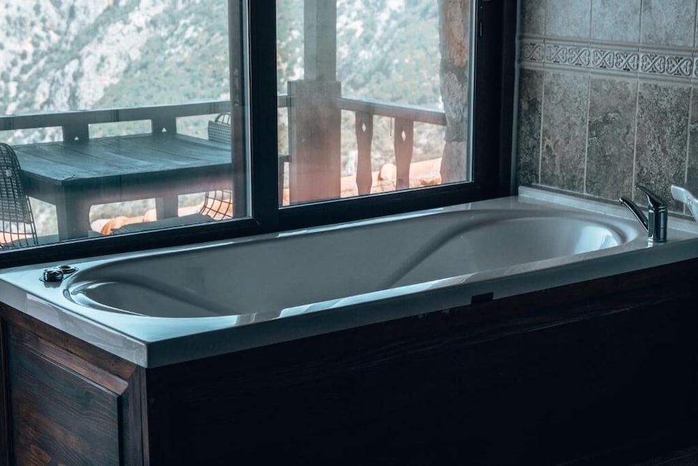 yediburunlar lighthouse boutique hotel and restaurant