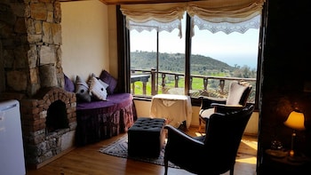 yediburunlar lighthouse boutique hotel and restaurant